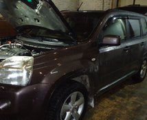 NISSAN X-TRAIL