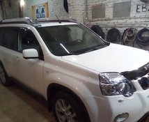 NISSAN X-TRAIL