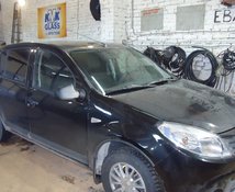 RENAULT LOGAN SANDERO